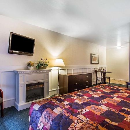 Rodeway Inn & Suites Nags Head Ngoại thất bức ảnh