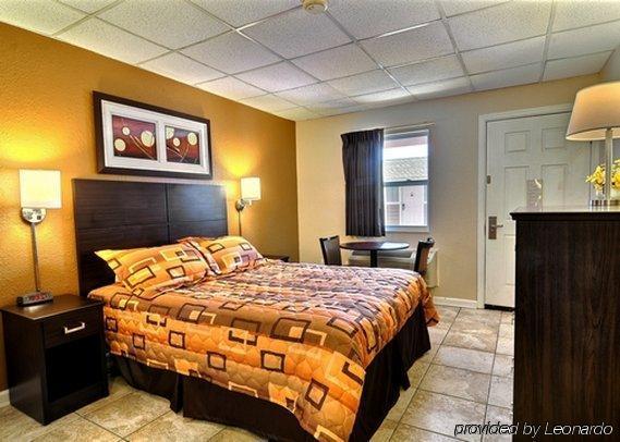 Rodeway Inn & Suites Nags Head Phòng bức ảnh