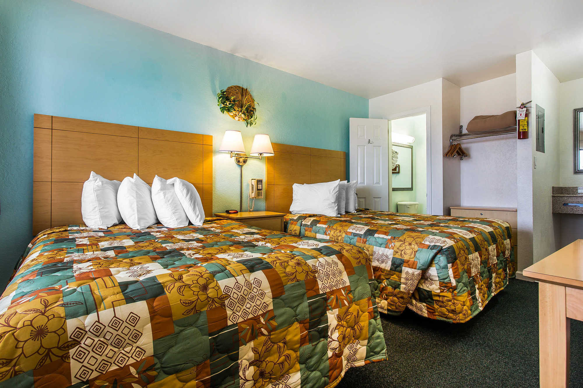 Rodeway Inn & Suites Nags Head Phòng bức ảnh